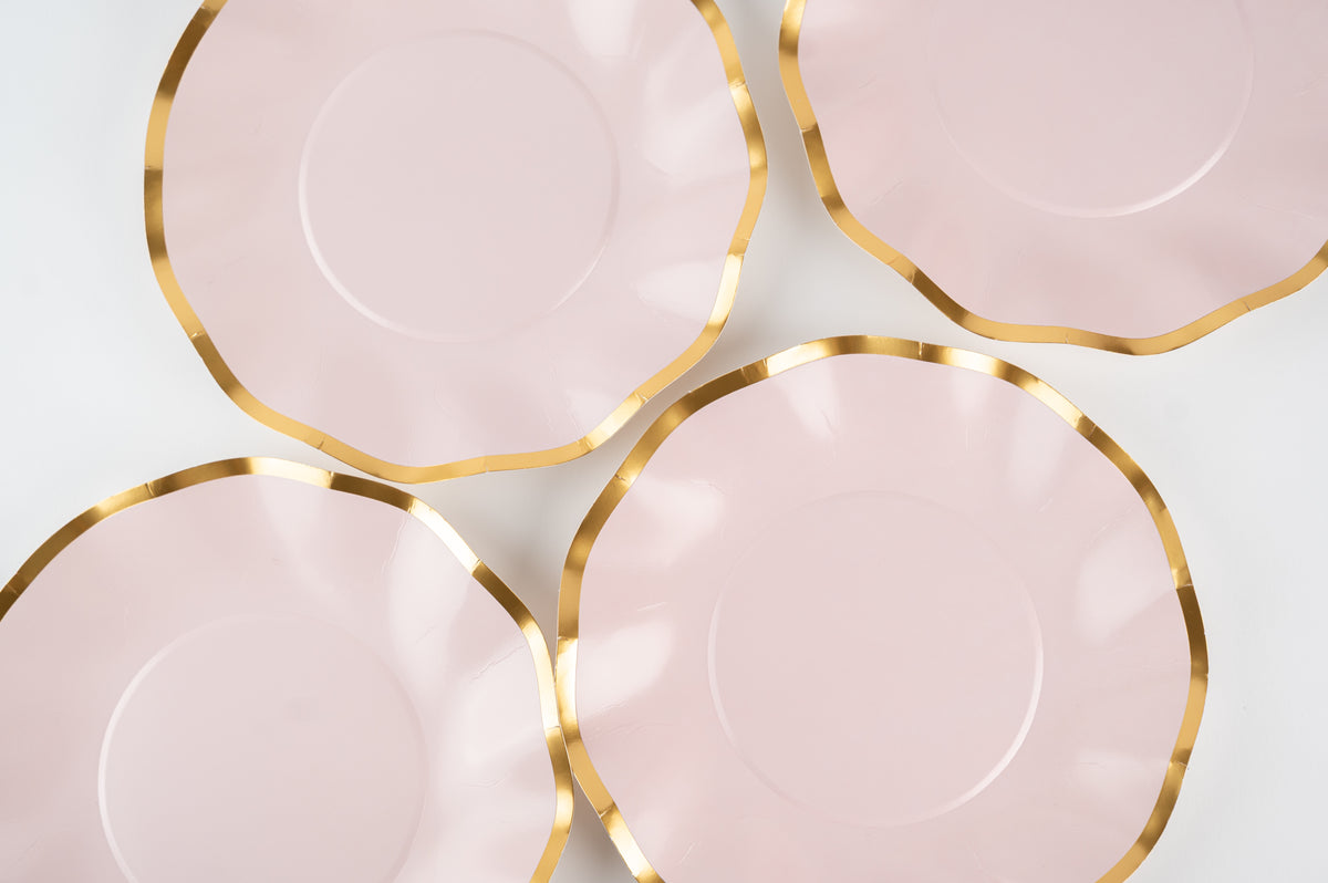 Scallop Luxe Dinner Plate – Blush Dream